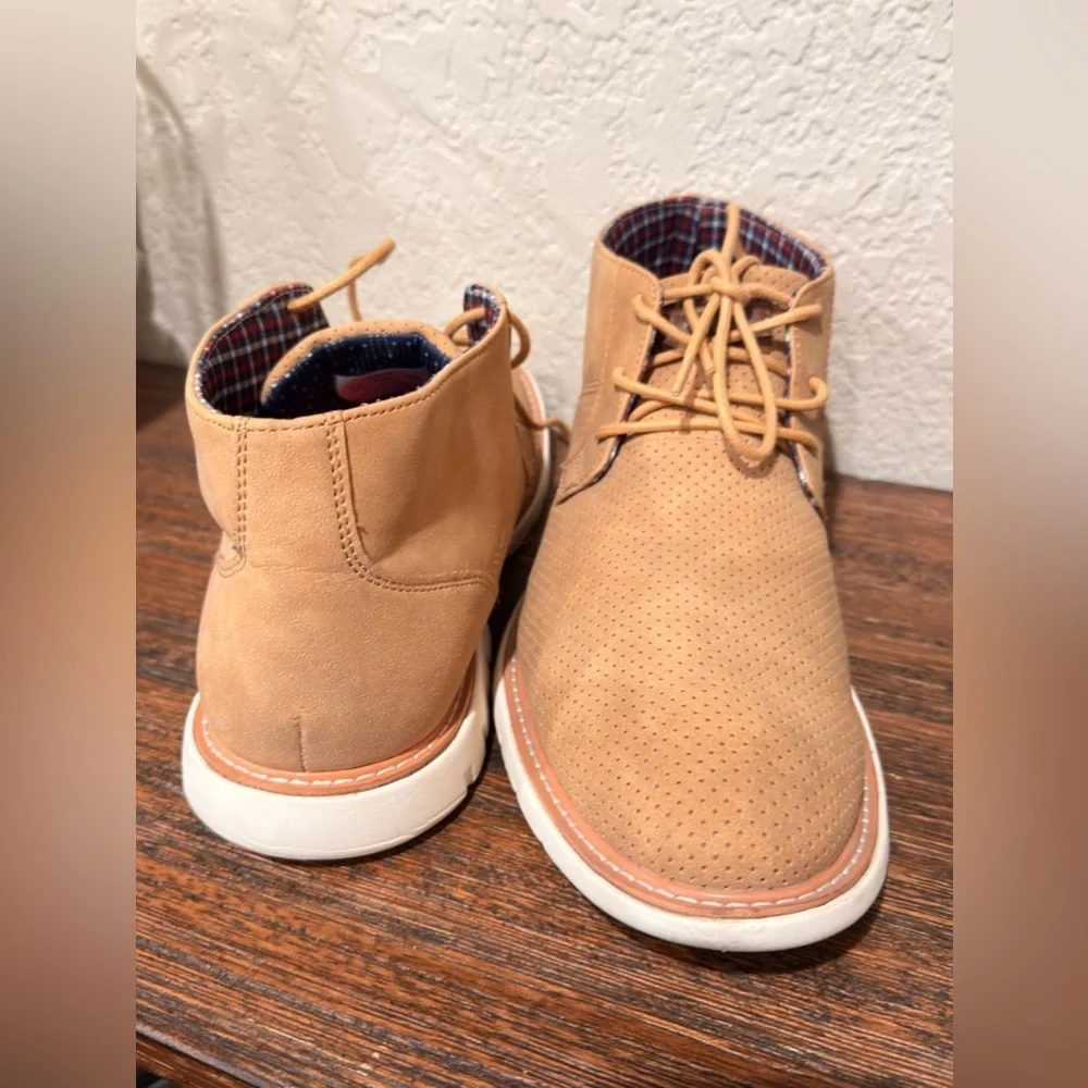 Ben Sherman Whitby Round Toe Chukka  Mens Brown Casual Boots